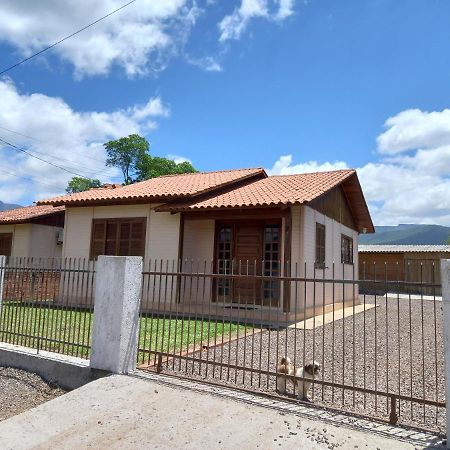 Vila Lar Doce Lar Dos Canyons Praia Grande  Exteriér fotografie